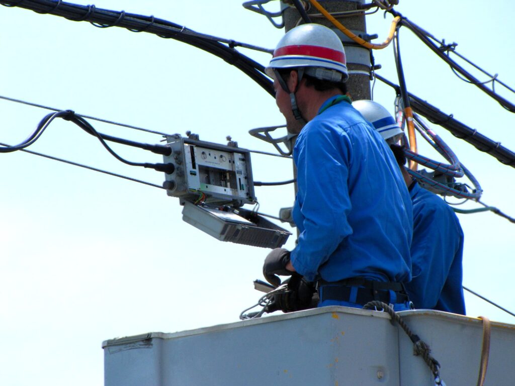cable-tv-work01